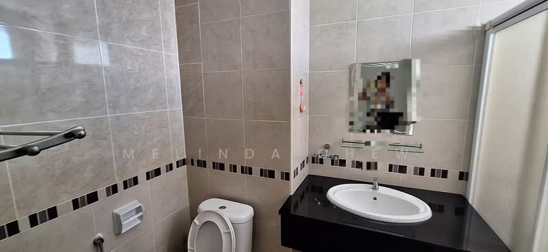 Kondominium untuk Disewa di Bayswater Resort Condominium - Melinda Chew - Bathroom - PropertyGuru.com.my