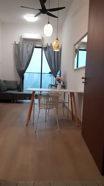 Servis Apartment untuk Disewa di The Grand Subang Jaya SS15 - Sean Lo - Living Room - PropertyGuru.com.my