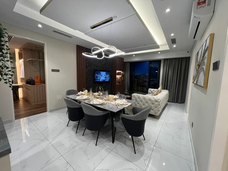 Servis Apartment untuk Dijual di Divine KLCC - Wallace Yap - Living Room - PropertyGuru.com.my