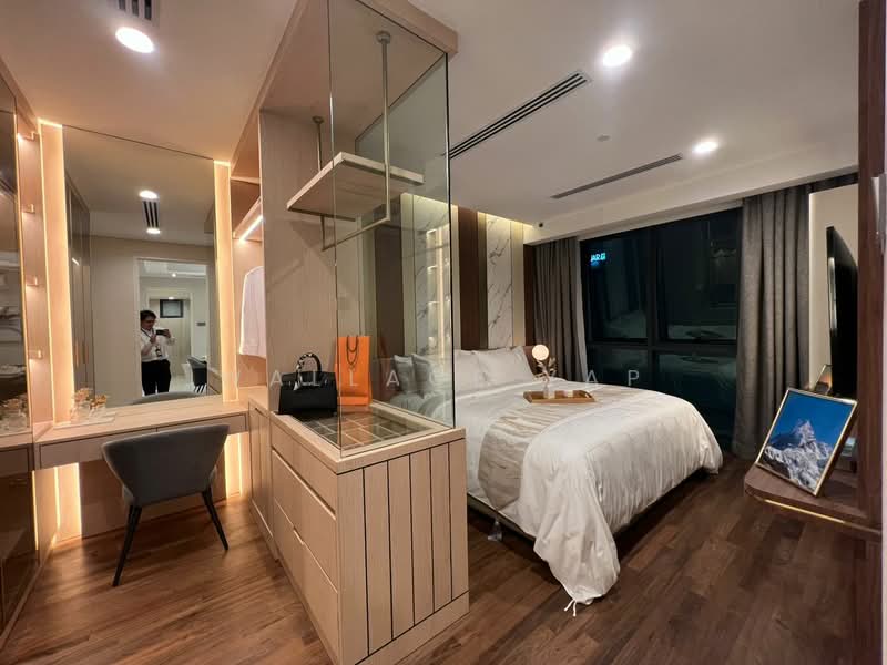 Servis Apartment untuk Dijual di Divine KLCC - Wallace Yap - Bedroom - PropertyGuru.com.my