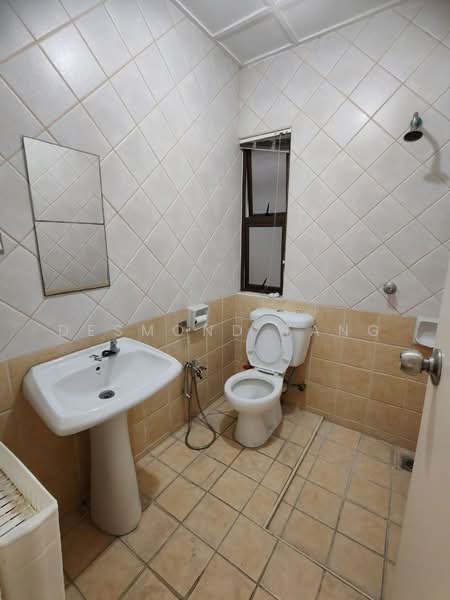 Kondominium untuk Dijual di Armanee - Desmond Tang - Bathroom - PropertyGuru.com.my