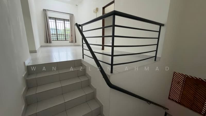 2-storey Terraced House for Sale in Sepang (Selangor) - Wan Azlan Ahmad - PropertyGuru.com.my