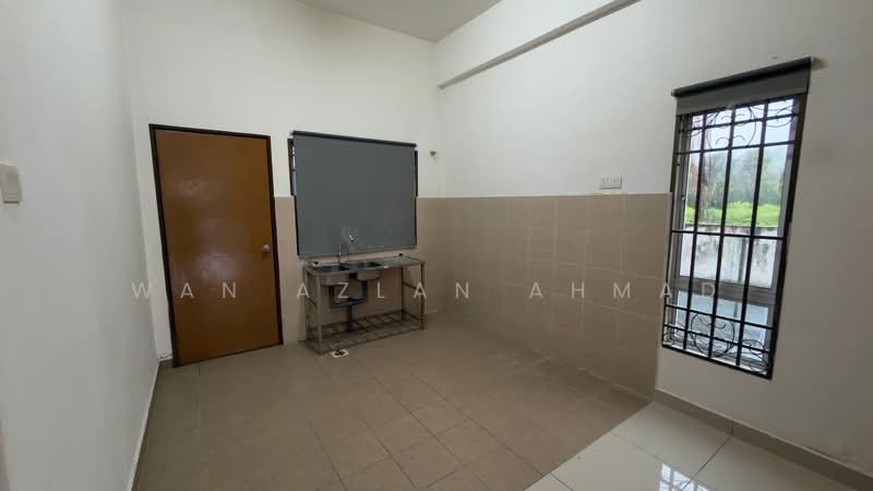 2-storey Terraced House for Sale in Sepang (Selangor) - Wan Azlan Ahmad - PropertyGuru.com.my