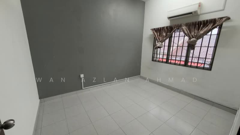 2-storey Terraced House for Sale in Sepang (Selangor) - Wan Azlan Ahmad - PropertyGuru.com.my