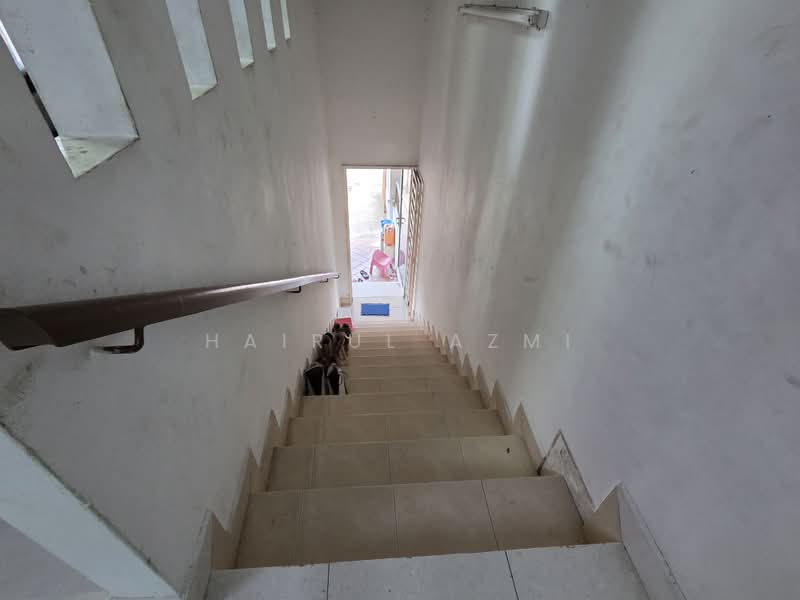 Townhouse for Sale in Saujana Utama (Puncak Alam) - Hairul Azmi - Interior - PropertyGuru.com.my