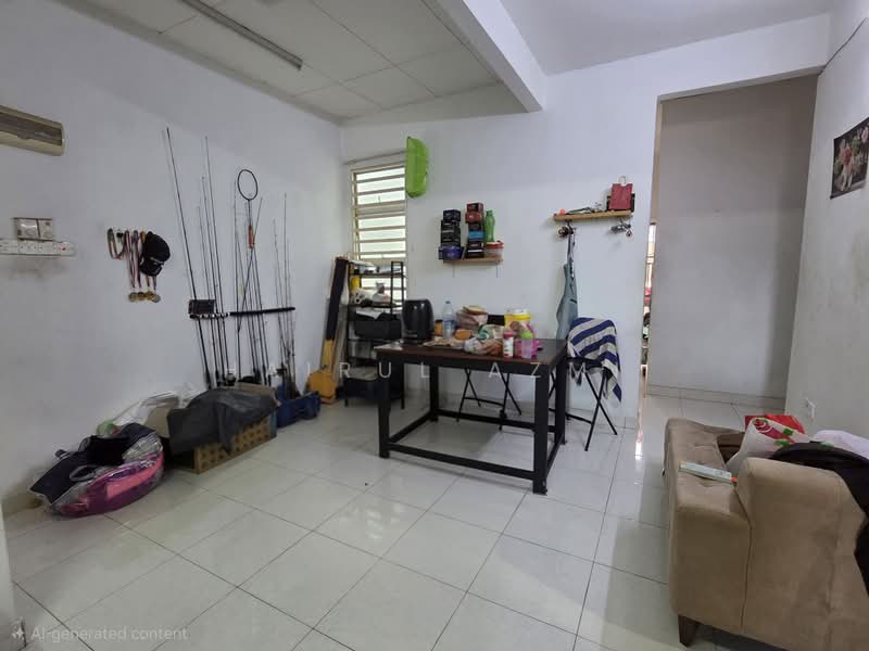 Townhouse for Sale in Saujana Utama (Puncak Alam) - Hairul Azmi - Living Room - PropertyGuru.com.my