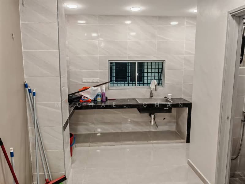 Rumah Teres 2 Tingkat untuk Dijual di Puchong (Selangor) - Michael Chan - Kitchen - PropertyGuru.com.my