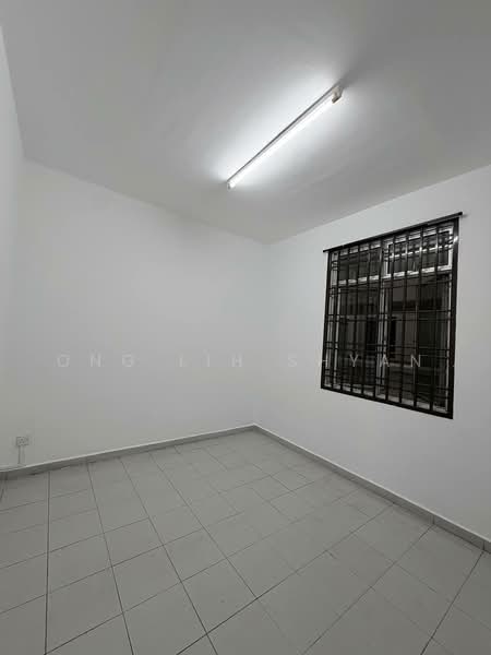 Apartment for Sale at Lake View Suites - Ong Lih Shyan - Interior - PropertyGuru.com.my