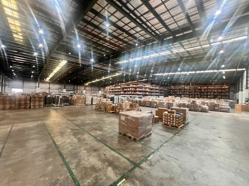 Factory for Rent in Kawasan Perindustrian Batu Kawan (Simpang Ampat) - Crystal Tee - Interior - PropertyGuru.com.my