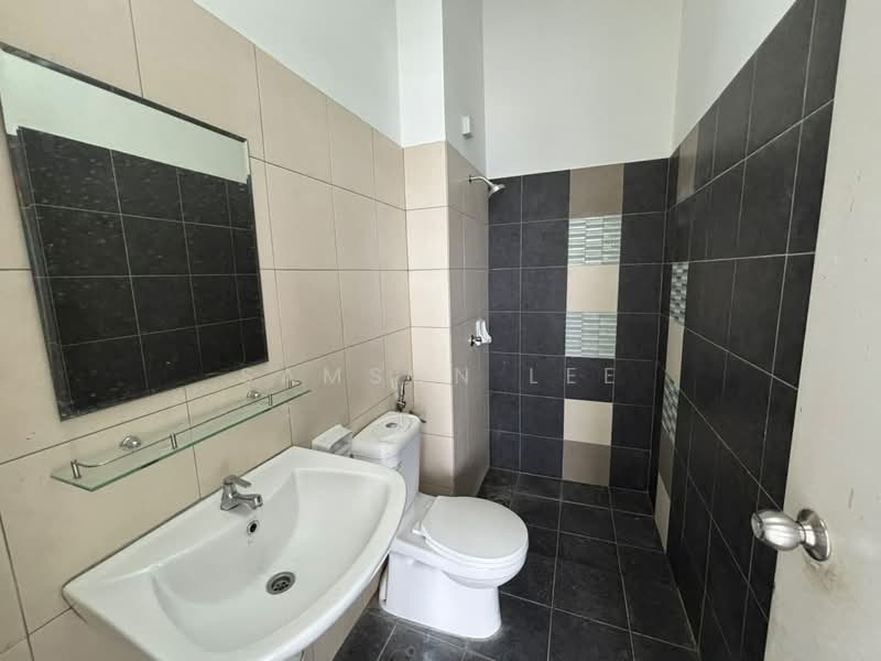 Rumah Teres 2-Tingkat untuk Dijual di Bandar Tasik Puteri (Rawang) - Samson Lee - Bathroom - PropertyGuru.com.my