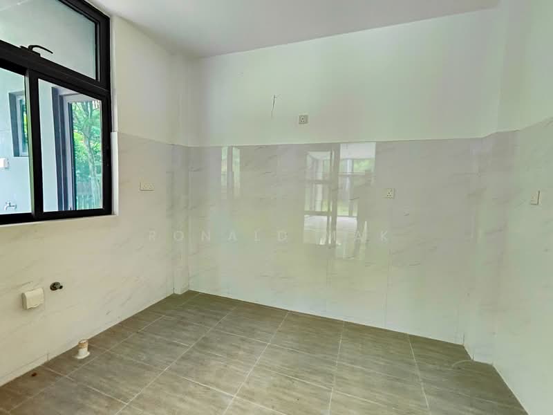 Semi-Detached House for Sale in Forest City (Gelang Patah) - Ronald Mak - Kitchen - PropertyGuru.com.my