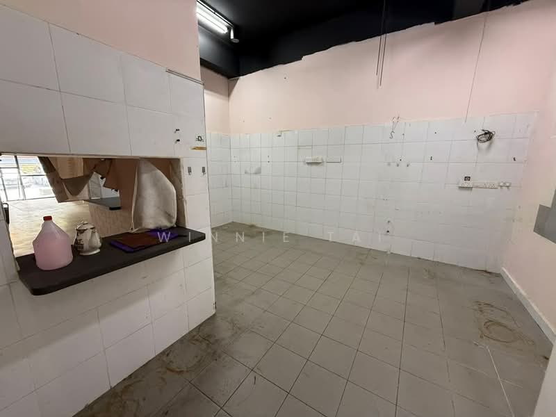 Shop for Rent in Cheras (Kuala Lumpur) - Winnie Tai - Interior - PropertyGuru.com.my