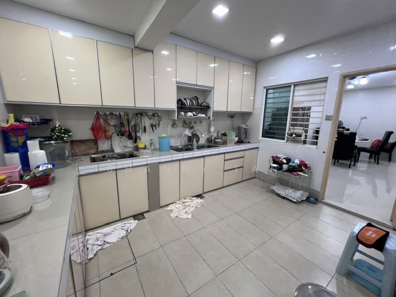 Rumah Teres 2 Tingkat untuk Dijual di Seri Sungai Long (Kajang) - Shanny Tan - Kitchen - PropertyGuru.com.my