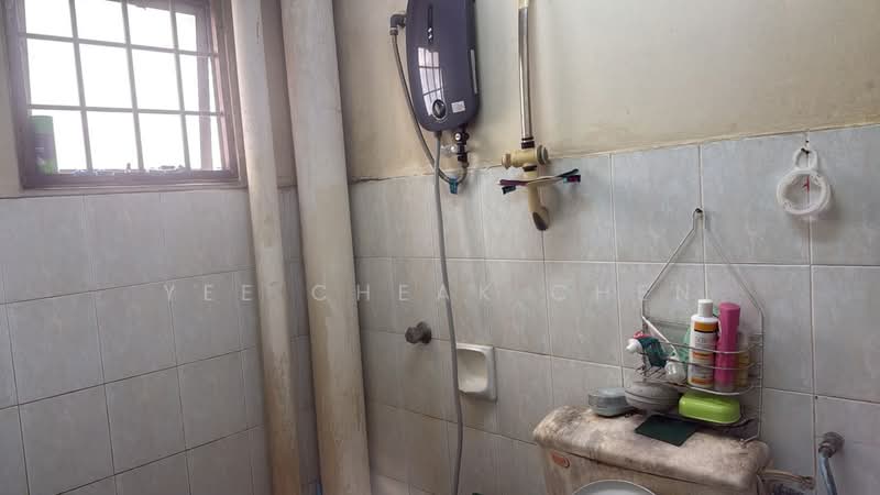 Pangsapuri untuk Dijual di Starville - Yee Cheak Chen - Bathroom - PropertyGuru.com.my