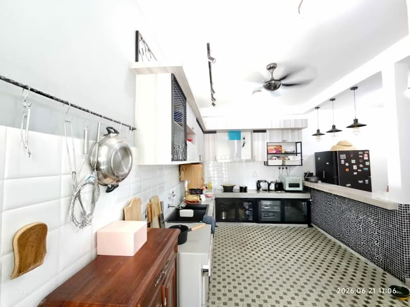 Semi-Detached House for Sale in Kubang Buaya (Kuantan) - Mohammad Azizi - PropertyGuru.com.my