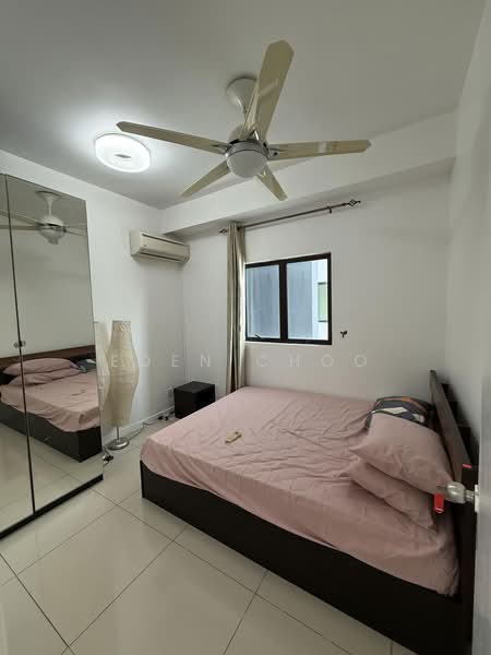 Kondominium untuk Dijual di Ujana Executive Apartment - Eden Choo - Bedroom - PropertyGuru.com.my