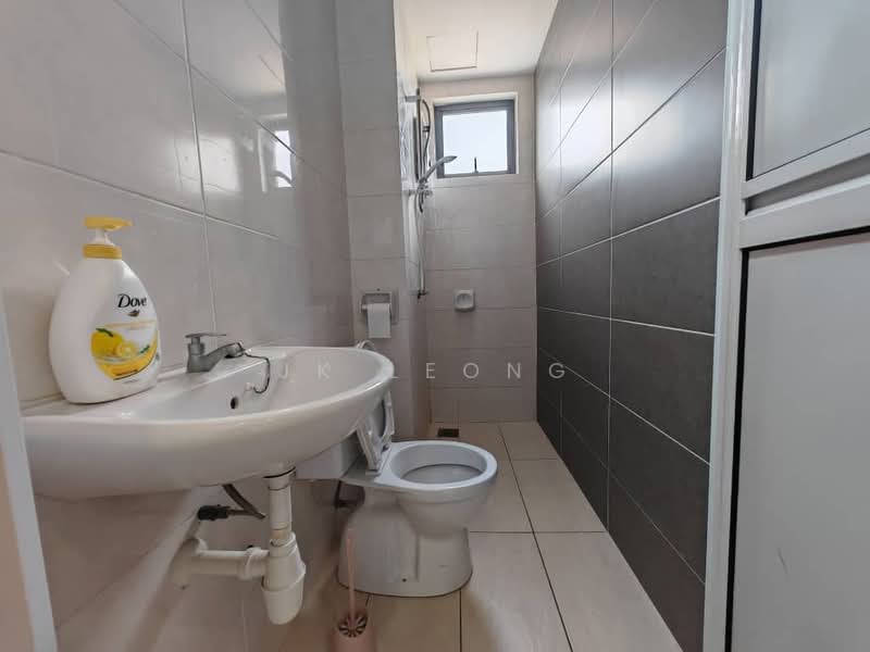 Condominium for Rent at Maple Residence - JK Leong - Bathroom - PropertyGuru.com.my