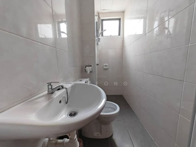 Condominium for Rent at Maple Residence - JK Leong - Bathroom - PropertyGuru.com.my