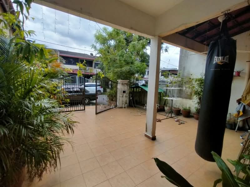 Rumah Teres 2 Tingkat untuk Dijual di Taman Sri Watan (Ampang) - Masnizah Arifin - Exterior - PropertyGuru.com.my