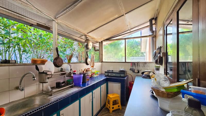Rumah Banglo untuk Dijual di Kampung Tunku (Petaling Jaya) - Fatin Ismail - Kitchen - PropertyGuru.com.my