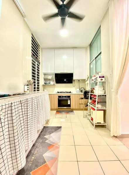 2-storey Terraced House for Sale in Taman Bangi Avenue (Bangi) - Azli Ibrahim - Kitchen - PropertyGuru.com.my