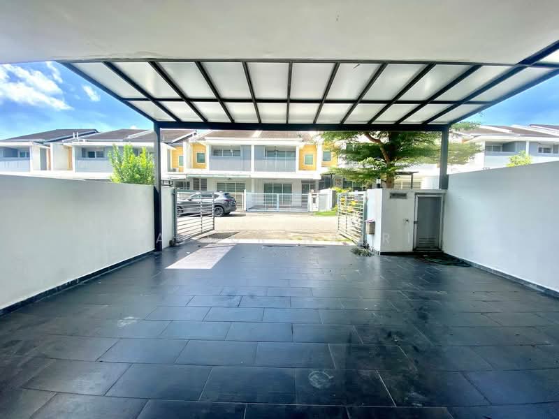 2-storey Terraced House for Sale in Taman Nadayu 92 (Kajang) - Zaffur Nazri - Exterior - PropertyGuru.com.my