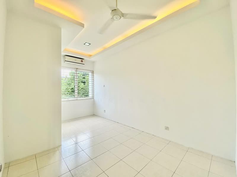 2-storey Terraced House for Sale in Taman Nadayu 92 (Kajang) - Zaffur Nazri - Interior - PropertyGuru.com.my