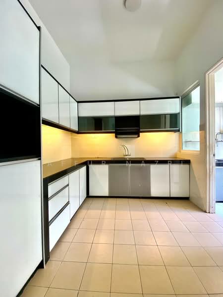 2-storey Terraced House for Sale in Taman Nadayu 92 (Kajang) - Zaffur Nazri - Kitchen - PropertyGuru.com.my
