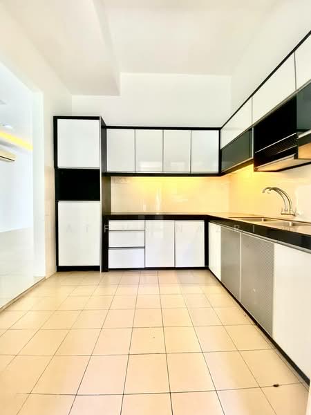 2-storey Terraced House for Sale in Taman Nadayu 92 (Kajang) - Zaffur Nazri - Kitchen - PropertyGuru.com.my