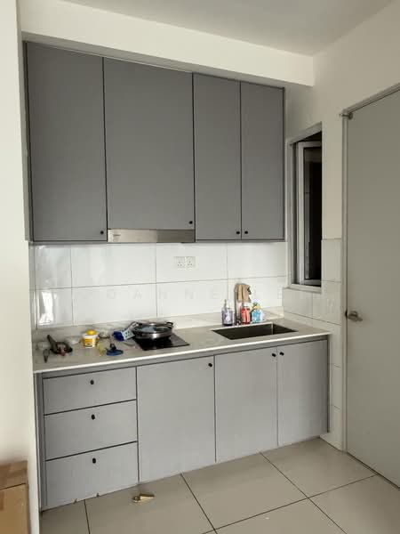 Servis Apartment untuk Disewa di RYAN & MIHO - JOANNE LEE - Kitchen - PropertyGuru.com.my