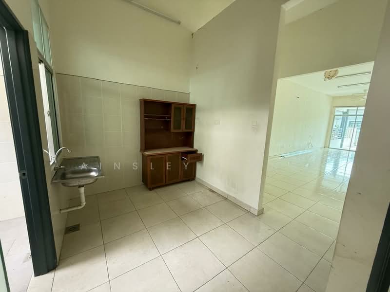1-storey Terraced House for Sale in Ipoh (Perak) - Ainsley Thong - Kitchen - PropertyGuru.com.my