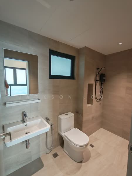 Servis Apartment untuk Disewa di SWNK Houze @ BBCC - Jackson Looi - Bathroom - PropertyGuru.com.my