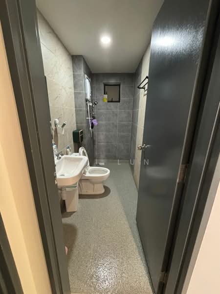 Condominium for Sale at The Hipster - Wai Lun - Bathroom - PropertyGuru.com.my