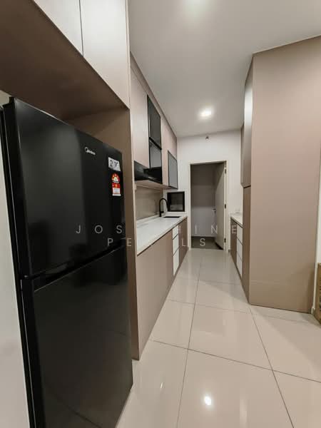 Servis Apartment untuk Disewa di D'Erica - Josephine Pea LS - Kitchen - PropertyGuru.com.my