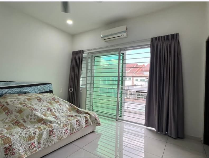 2-storey Terraced House for Sale in Bandar Seri Botani (Simpang Pulai) - Joseline . - PropertyGuru.com.my