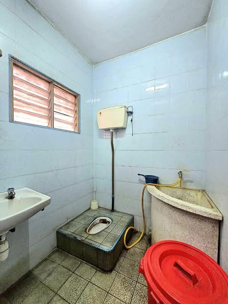 Rumah Teres 2 Tingkat untuk Dijual di Ampang (Selangor) - Masnizah Arifin - Bathroom - PropertyGuru.com.my