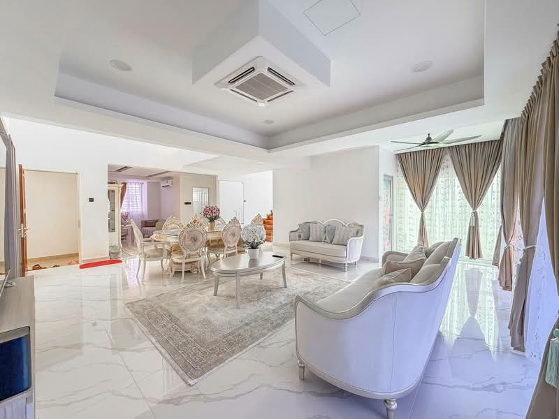 Condominium for Sale at Ampang Putra Residency - Azli Ibrahim - Living Room - PropertyGuru.com.my