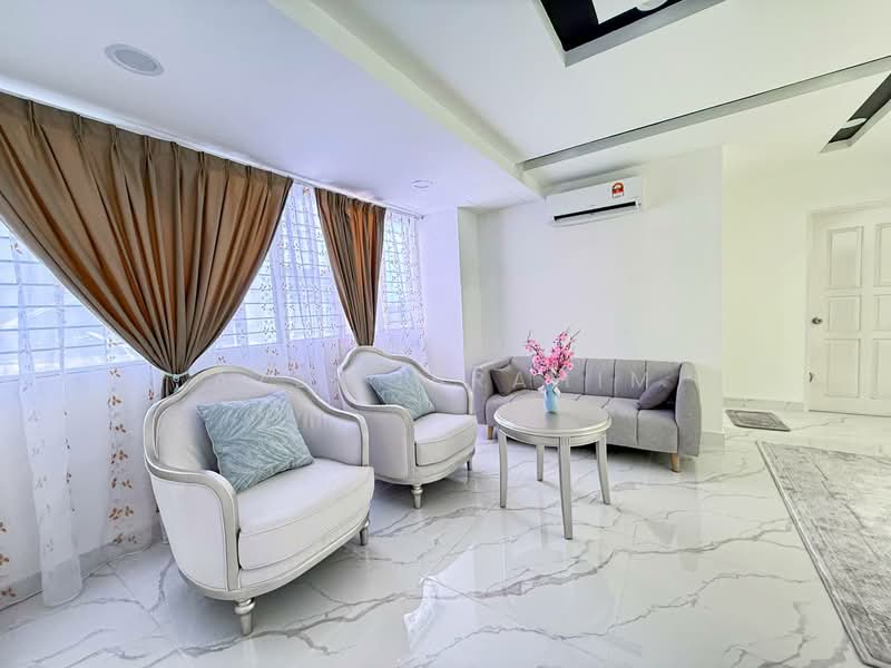 Condominium for Sale at Ampang Putra Residency - Azli Ibrahim - Living Room - PropertyGuru.com.my