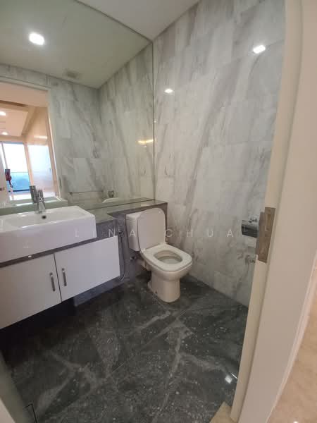 Kondominium untuk Disewa di One Menerung - Lina Chua - Bathroom - PropertyGuru.com.my