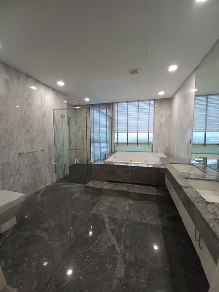 Kondominium untuk Disewa di One Menerung - Lina Chua - Bathroom - PropertyGuru.com.my