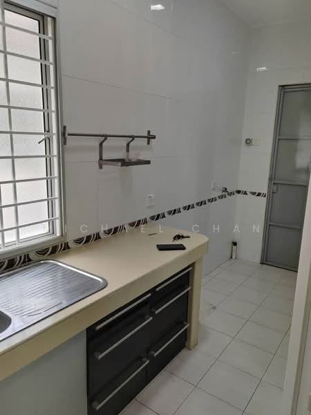 Terraced House for Sale in Taman Puchong Hartamas (Puchong) - Michael Chan - Kitchen - PropertyGuru.com.my