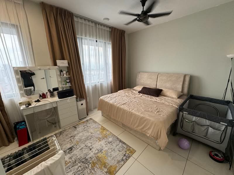 Service Residence for Sale at Parc 3 - Azli Ibrahim - Bedroom - PropertyGuru.com.my