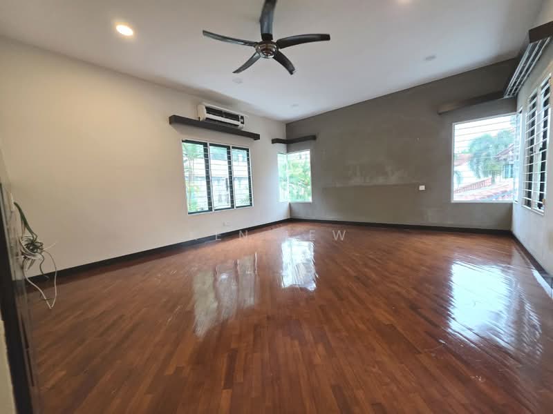 Rumah Berkembar untuk Dijual di Taman Bukit Segar (Cheras) - Ken Lew - Living Room - PropertyGuru.com.my