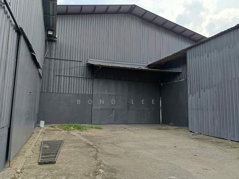 Kilang untuk Disewa di Kampung Sungai Lalang (Semenyih) - Bond Lee - Exterior - PropertyGuru.com.my