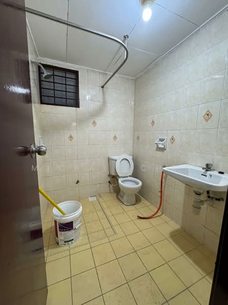 Condominium for Rent at Casa Puteri Condominium - Michael Chan - Bathroom - PropertyGuru.com.my