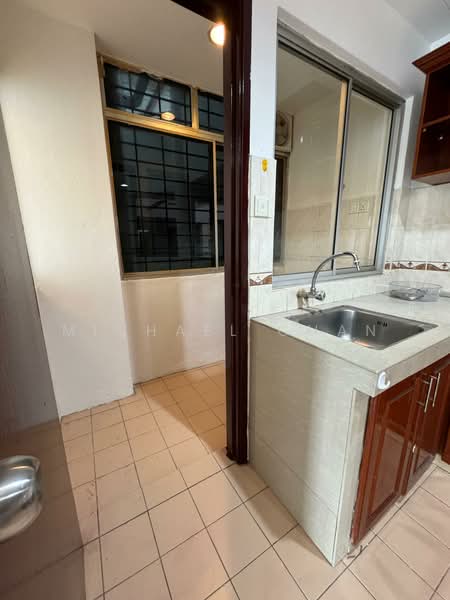 Condominium for Rent at Casa Puteri Condominium - Michael Chan - Kitchen - PropertyGuru.com.my