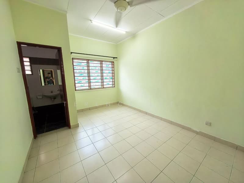 2-storey Terraced House for Rent in Bandar Bukit Raja (Klang) - Terence Lee - Interior - PropertyGuru.com.my