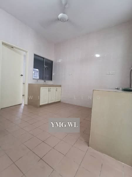 Rumah Teres 2 Tingkat untuk Disewa di Bandar Botanic (Klang) - Willy Ling - Kitchen - PropertyGuru.com.my