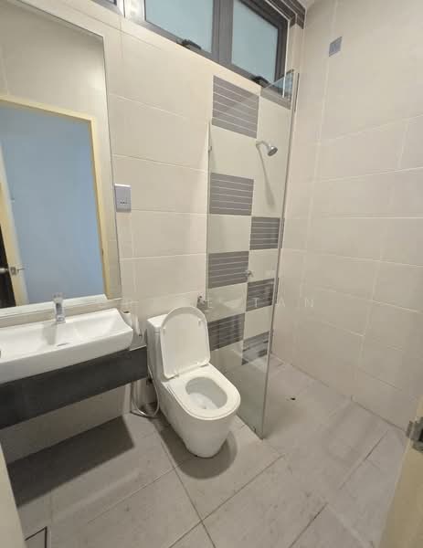 Rumah Berkembar untuk Dijual di Taman Equine (Seri Kembangan) - Grace Tan - PropertyGuru.com.my