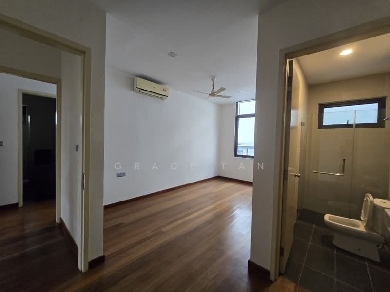 Rumah Berkembar untuk Dijual di Taman Equine (Seri Kembangan) - Grace Tan - PropertyGuru.com.my